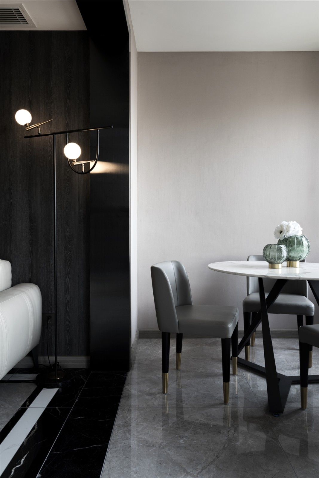 装修案例现代前卫风格室内装修效果图-餐厅 装修案例现代前卫风格室内装修效果图-餐厅